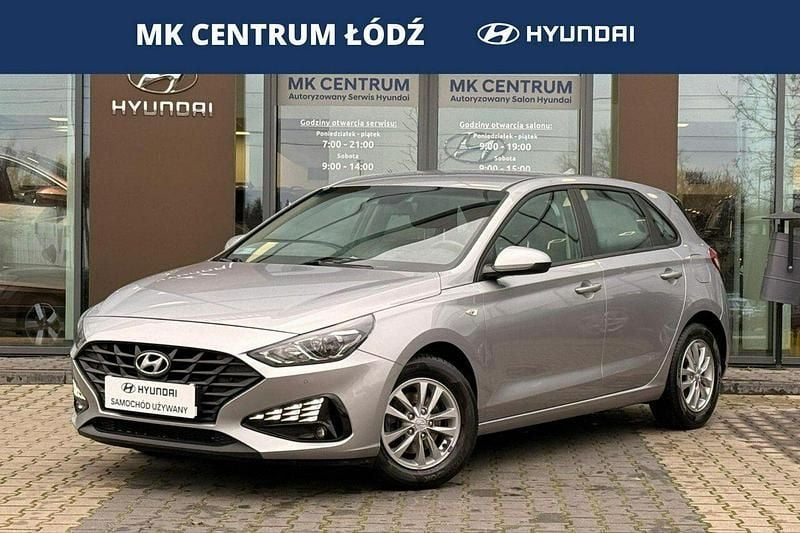 Srebrny Używany 2021 Hyundai i30 Classic Hatchback | 52 900 zł (Uczciwa cena) - Obraz 1/4