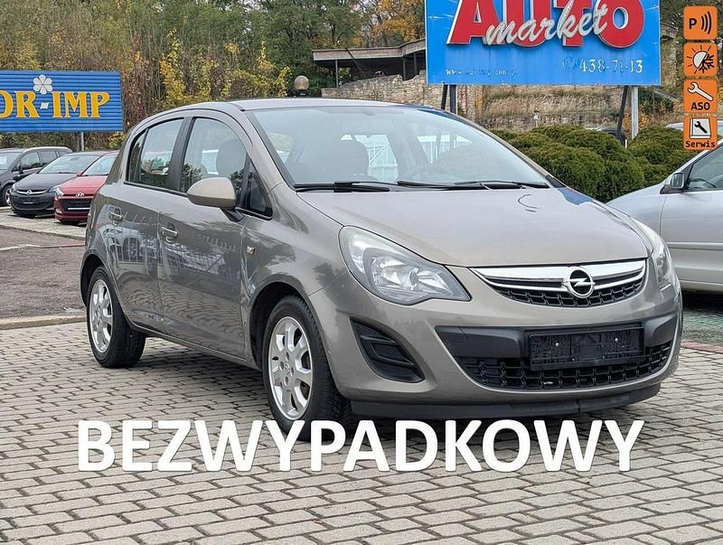 Beżowy (metalik) Używany 2014 Opel Corsa Hatchback | 21 500 zł (Uczciwa cena) - Obraz 1/4