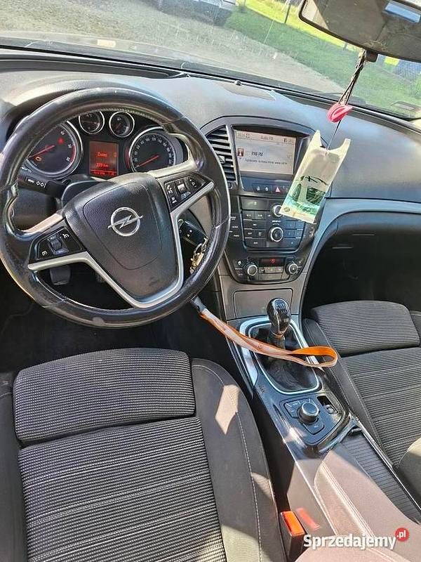 Używany 2010 Opel Insignia | 9900 zł (Dobra cena) - Obraz 1/4