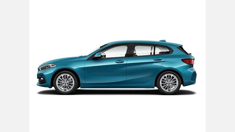 Używany BMW 118 Advantage 136 KM (100 kW) 2024 Niebieski snapper rocks metalizowany Hatchback