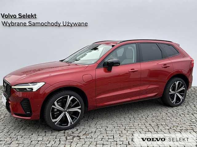 Czerwony Używany 2025 Volvo XC60 SUV | 274 900 zł - Obraz 1/3