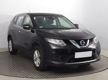 Czarny Używany 2015 Nissan X-Trail SUV | 44 999 zł (Dobra cena) - Obraz 1/4