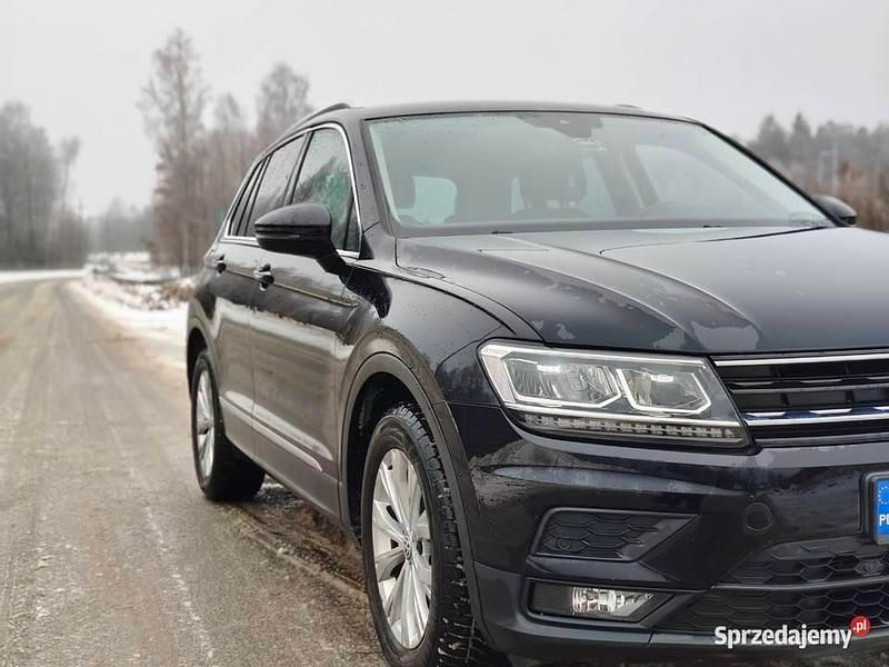 Czarny Używany 2018 VW Tiguan SUV | 72 900 zł (Uczciwa cena) - Obraz 1/4