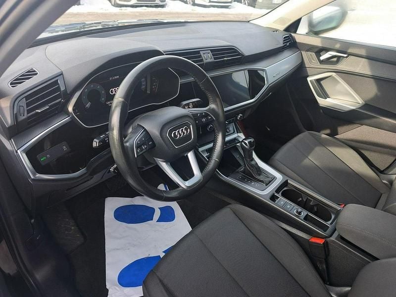 Używany Audi Q3 Business 150 KM (110 kW) 2020 Czarny SUV