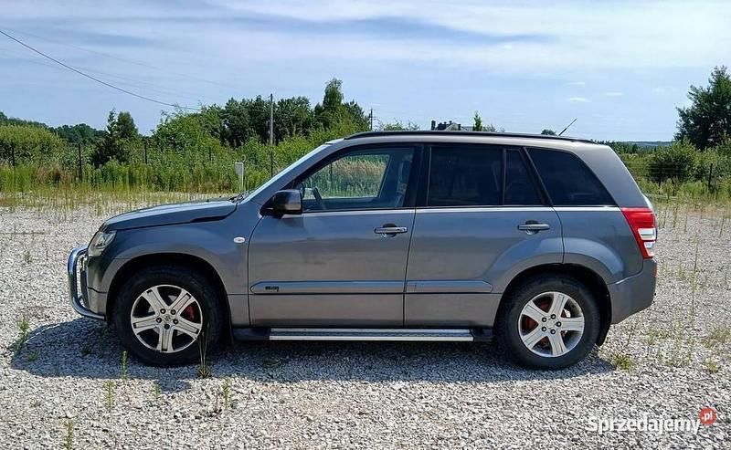Używany 2006 Suzuki Grand Vitara SUV | 14 900 zł (Drogi) - Obraz 1/4