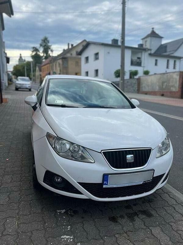 Biały Używany 2009 Seat Ibiza Hatchback | 9500 zł (Super Cena) - Obraz 1/4