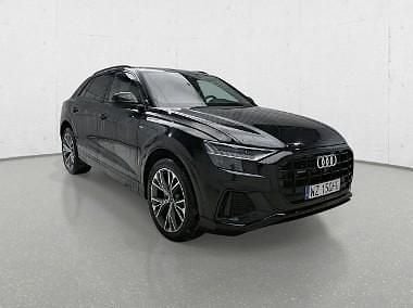 Używany Audi Q8 Ambiente 286 KM (210 kW) 2023 Czarny SUV