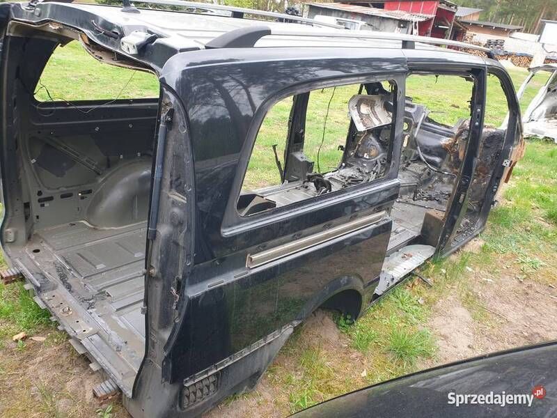 Używany 2013 Mercedes Viano Minivan | 4300 zł - Obraz 1/4