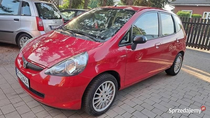 Czerwony Używany 2006 Honda Jazz Hatchback | 6800 zł (Super Cena) - Obraz 1/4