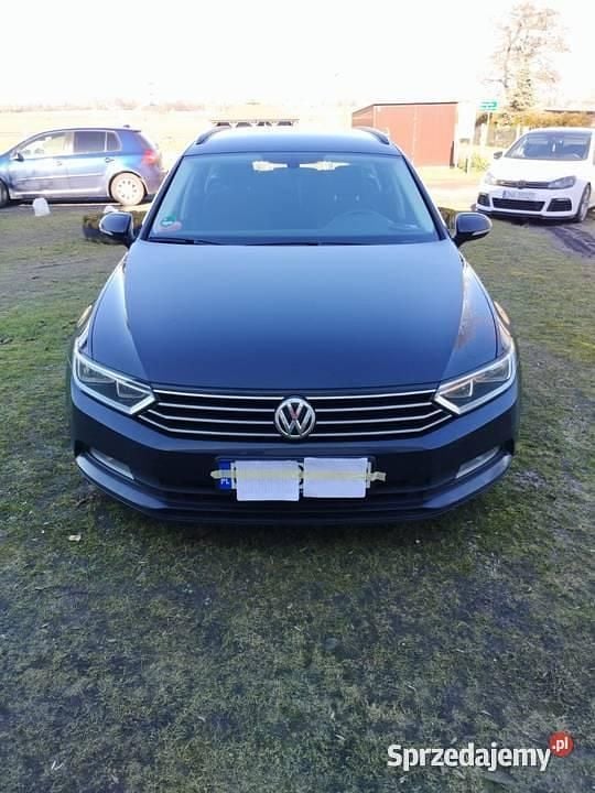 Używany VW Passat 2019 Czarny Sedan/Limuzyna