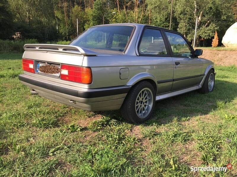 Używany BMW 325 Sport Line 1987 Czarny Coupe