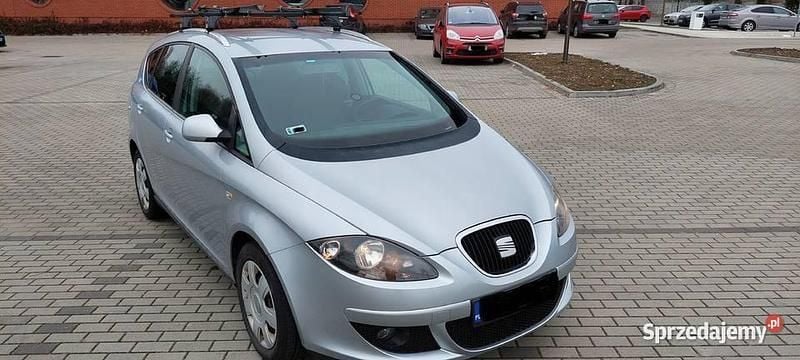 Srebrny Używany 2006 Seat Altea XL Minivan | 5000 zł (Super Cena) - Obraz 1/4