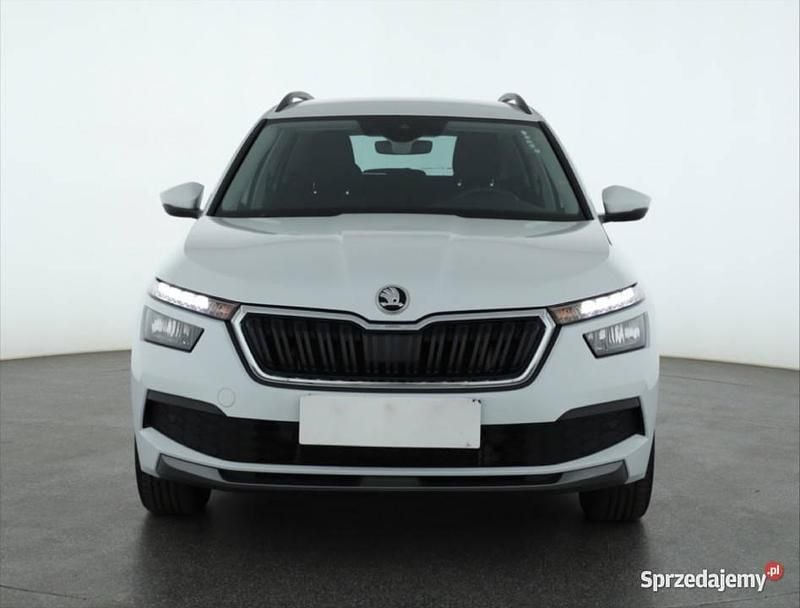 Biały Używany 2019 Skoda Kamiq SUV | 61 999 zł (Uczciwa cena) - Obraz 1/4