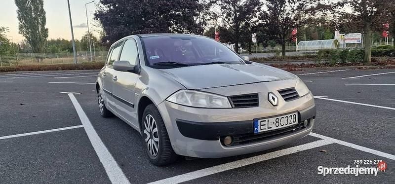 Srebrny Używany 2003 Renault Mégane II Hatchback | 4699 zł (Uczciwa cena) - Obraz 1/3