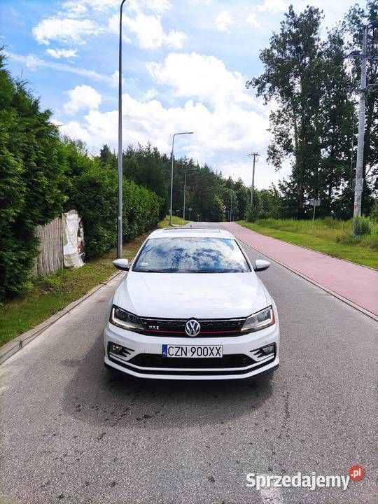 Używany 2017 VW Jetta | 55 000 zł (Drogi) - Obraz 1/4