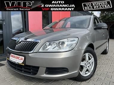 Beżowy Używany 2012 Skoda Octavia Kombi | 24 900 zł (Uczciwa cena) - Obraz 1/4