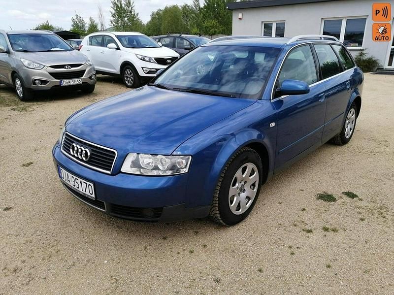 Niebieski Używany 2003 Audi A4 Kombi | 13 900 zł (Drogi) - Obraz 1/4