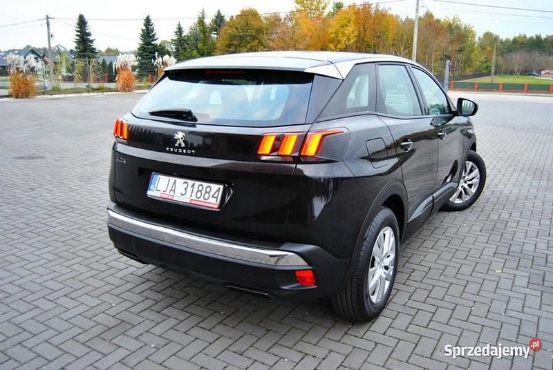 Używany Peugeot 3008 120 KM (88 kW) 2017 Czarny (metalik) SUV