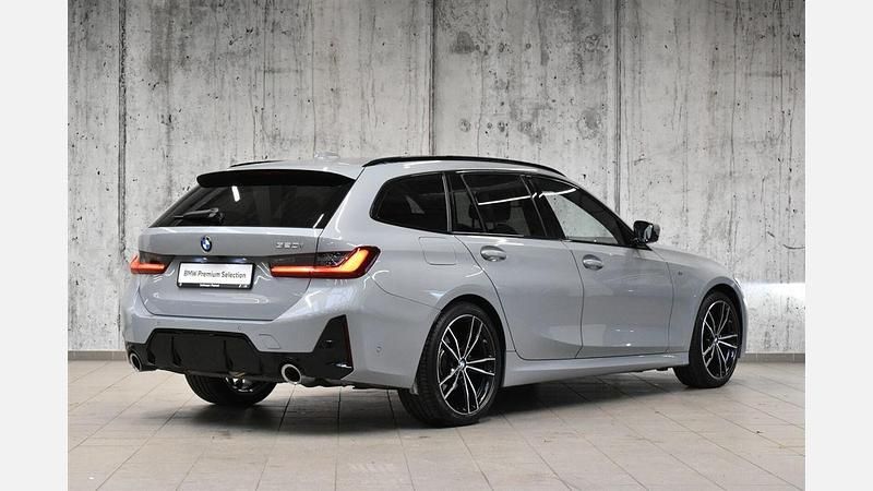 Używany BMW 320 Comfort Edition 184 KM (135 kW) 2025 Szary brooklyn m metalizowany Kombi