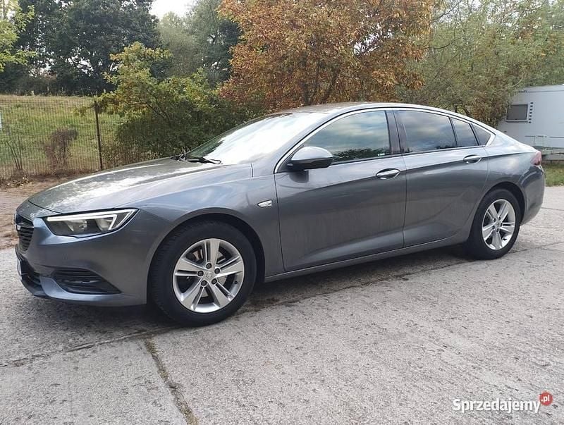 Grafitowy Używany 2017 Opel Insignia Sedan/Limuzyna | 46 900 zł (Uczciwa cena) - Obraz 1/4