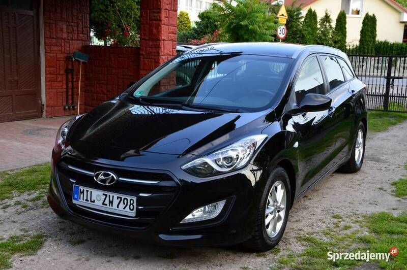 Czarny Używany 2016 Hyundai i30 Kombi | 32 900 zł (Uczciwa cena) - Obraz 1/4