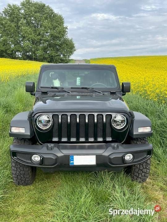 Czarny Używany 2023 Jeep Wrangler SUV | 195 000 zł (Uczciwa cena) - Obraz 1/4
