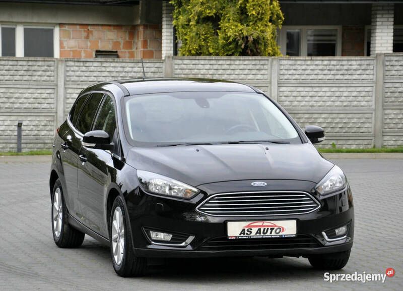Czarny Używany 2018 Ford Focus Titanium Kombi | 38 900 zł (Dobra cena) - Obraz 1/4