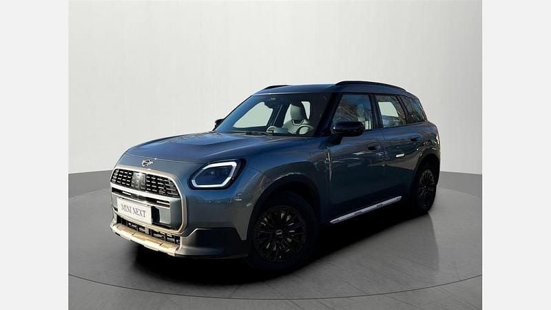 Smokey green metalizowany Używany 2024 Mini Countryman SUV | 149 900 zł - Obraz 1/3
