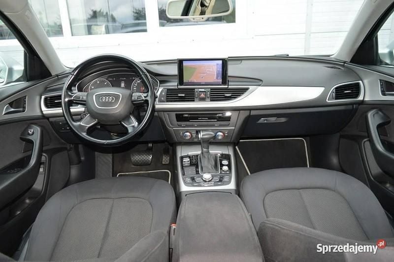 Srebrny (metalik) Używany 2012 Audi A6 Kombi | 42 800 zł (Uczciwa cena) - Obraz 1/4