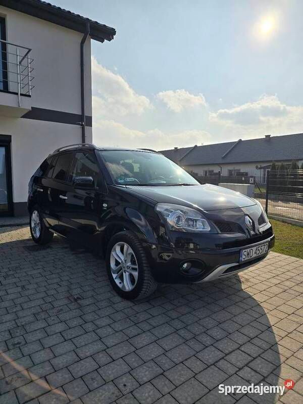 Czarny Używany 2011 Renault Koleos Bose Edition SUV | 24 900 zł (Super Cena) - Obraz 1/4
