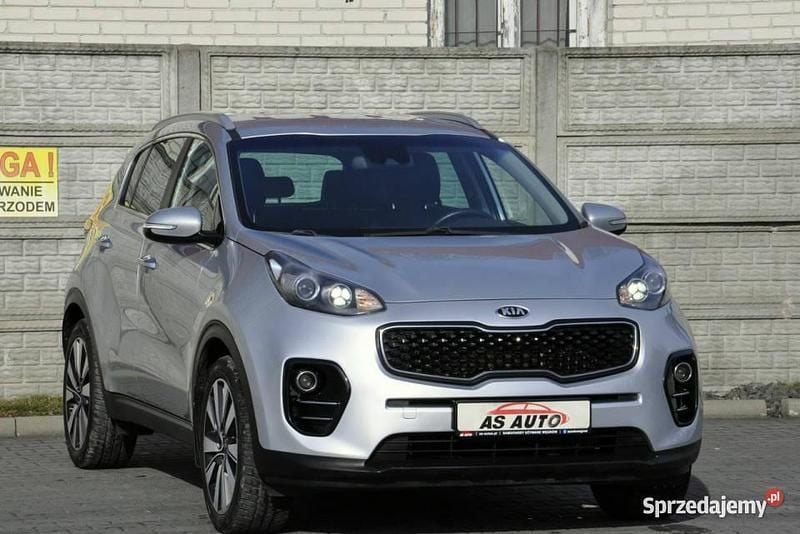 Szary Używany 2017 Kia Sportage 2 SUV | 57 700 zł (Uczciwa cena) - Obraz 1/4