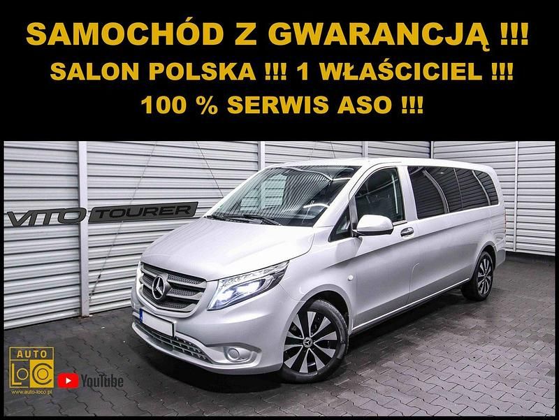 Srebrny (metalik) Używany 2020 Mercedes Vito Van | 97 560 zł - Obraz 1/4