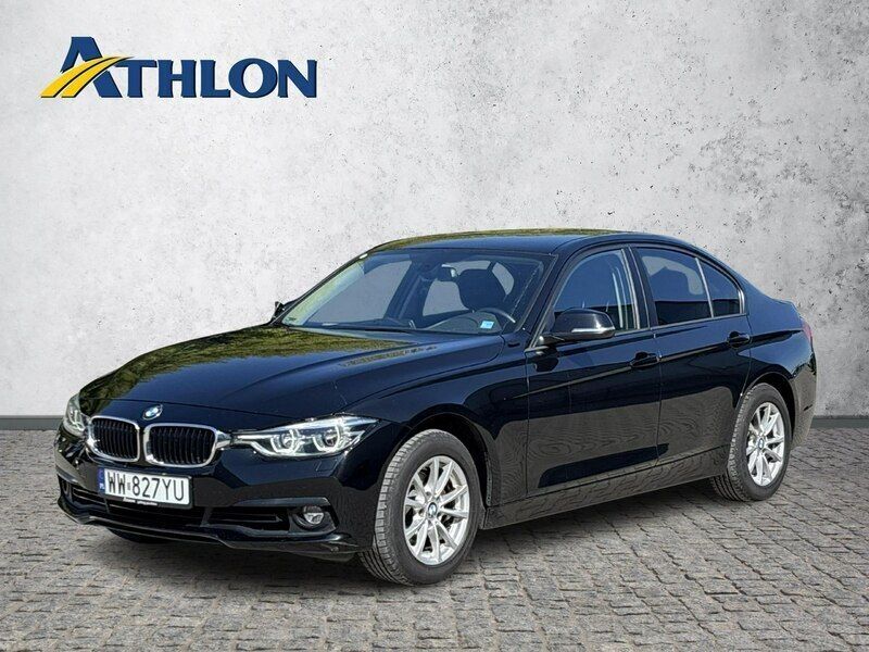 Czarny (metalik) Używany 2018 BMW 318 Sedan/Limuzyna | 91 000 zł (Drogi) - Obraz 1/4