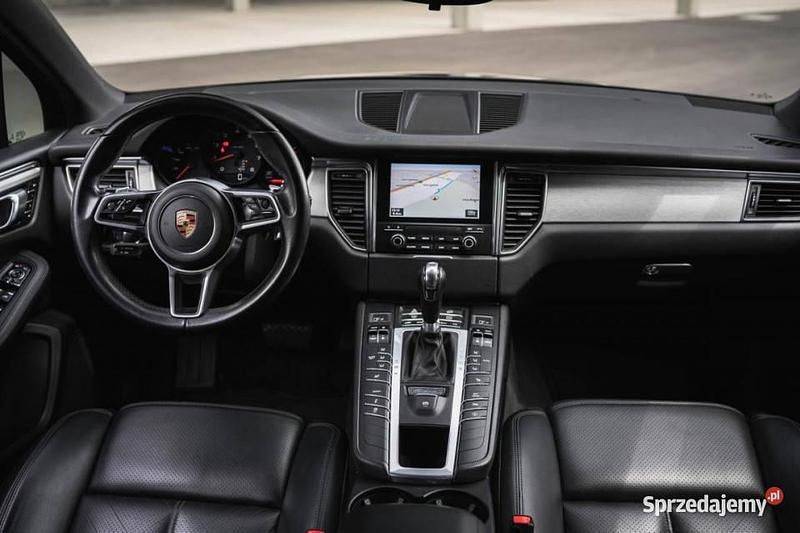 Używany Porsche Macan 252 KM (185 kW) 2017 Szary SUV