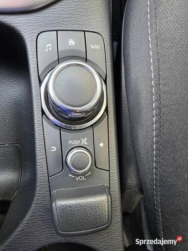 Używany Mazda CX-3 120 KM (88 kW) 2015 Granatowy SUV