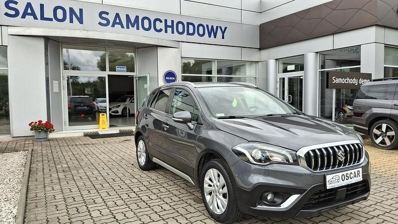 Grafitowy Używany 2018 Suzuki SX4 S-Cross SUV | 59 900 zł (Uczciwa cena) - Obraz 1/4