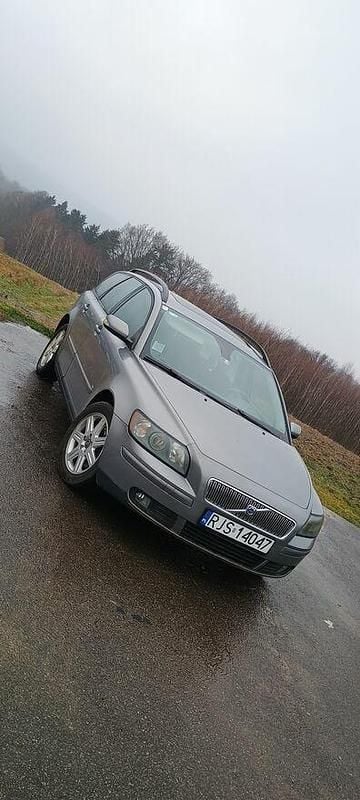 Używany Volvo V50 136 KM (100 kW) 2005 Szary Kombi