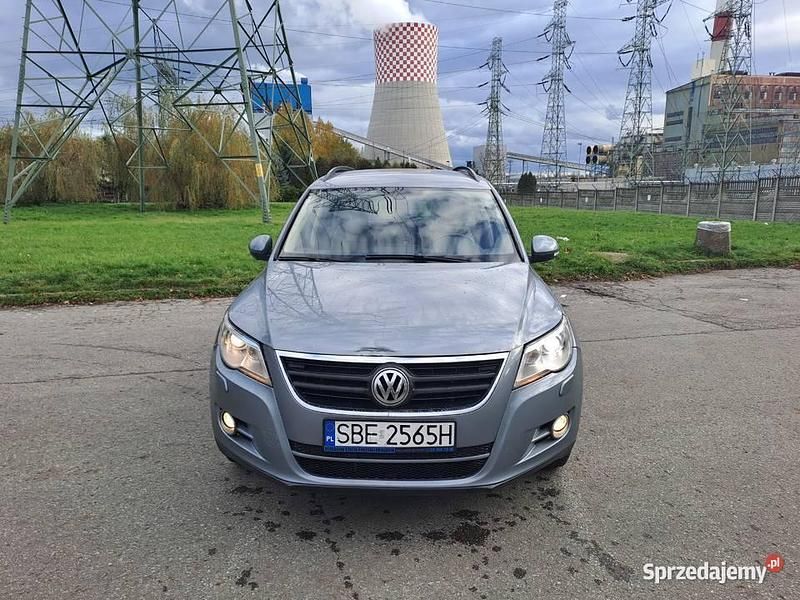 Szary Używany 2008 VW Tiguan SUV | 20 500 zł (Uczciwa cena) - Obraz 1/4