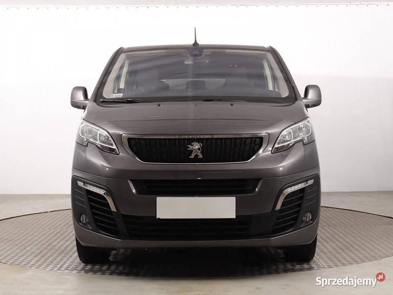 Używany Peugeot Traveller 2017 Szary Minivan