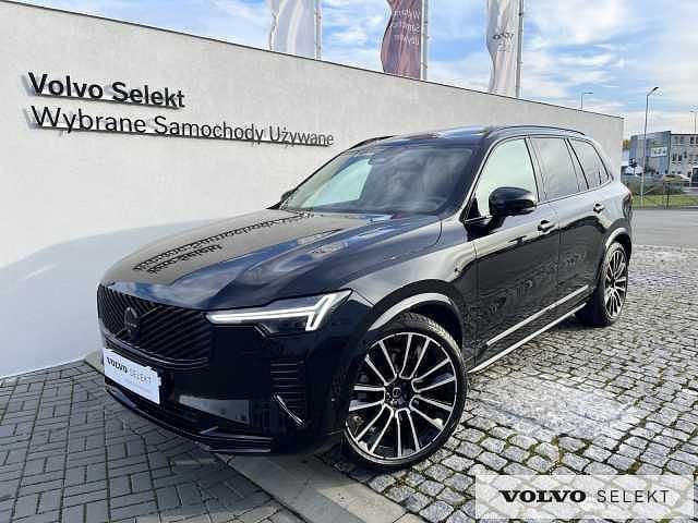 Czarny Używany 2026 Volvo XC90 SUV | 334 900 zł - Obraz 1/3