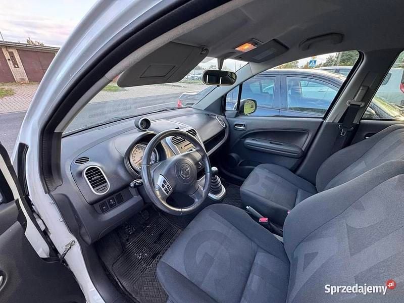 Używany Opel Agila 2009 Biały Hatchback