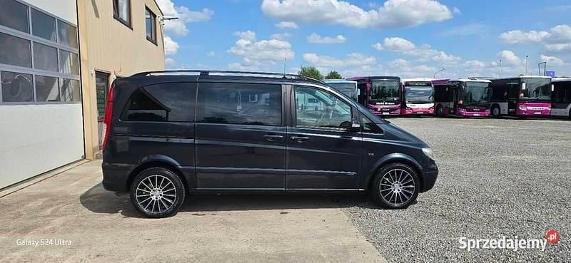 Grafitowy Używany 2006 Mercedes Viano Minivan | 28 000 zł - Obraz 1/4