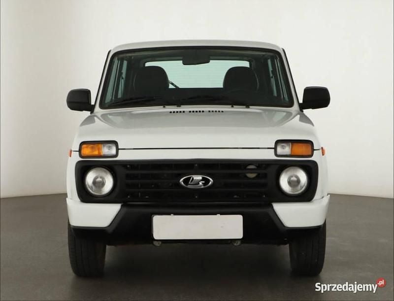 Biały Używany 2019 Lada niva SUV | 46 500 zł - Obraz 1/4