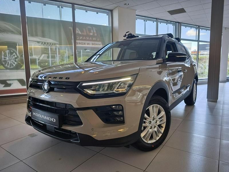 Kremowy (metalik) Nowe 2024 Ssangyong (KGM) Korando SUV | 144 900 zł - Obraz 1/4