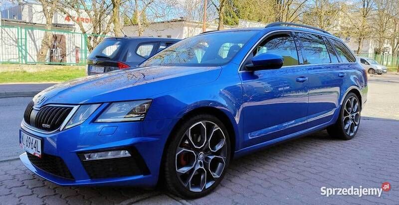 Niebieski Używany 2017 Skoda Octavia RS Kombi | 73 000 zł (Drogi) - Obraz 1/4