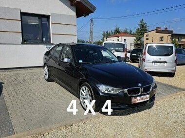 Czarny Używany 2014 BMW 330 Sedan/Limuzyna | 64 600 zł - Obraz 1/4