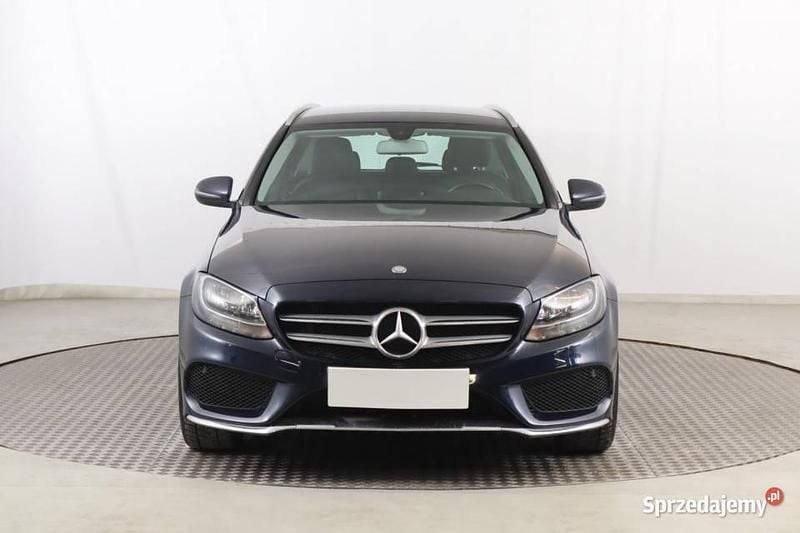 Używany Mercedes C200 2016 Niebieski Kombi