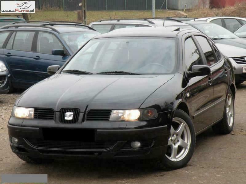 Czarny (metalik) Używany 2000 Seat Toledo Hatchback | 7900 zł - Obraz 1/4