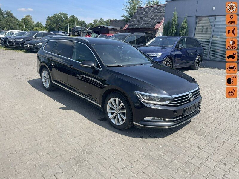 Czarny (metalik) Używany 2019 VW Passat Kombi | 49 900 zł - Obraz 1/4