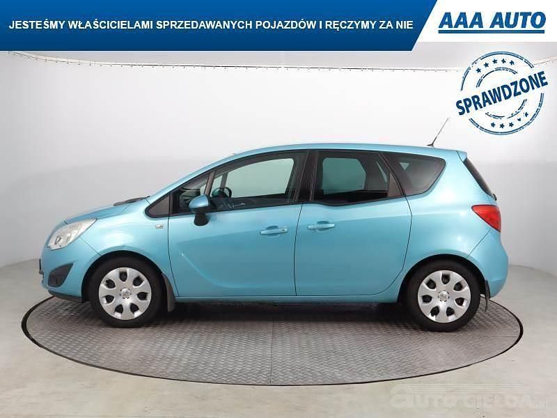 Używany Opel Meriva 2010 Błękitny Minivan